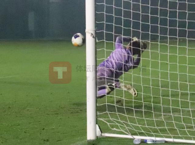 Kaiyun中国官网-国奥与乌兹赛后再次加赛点球 三人罚丢4比5告负