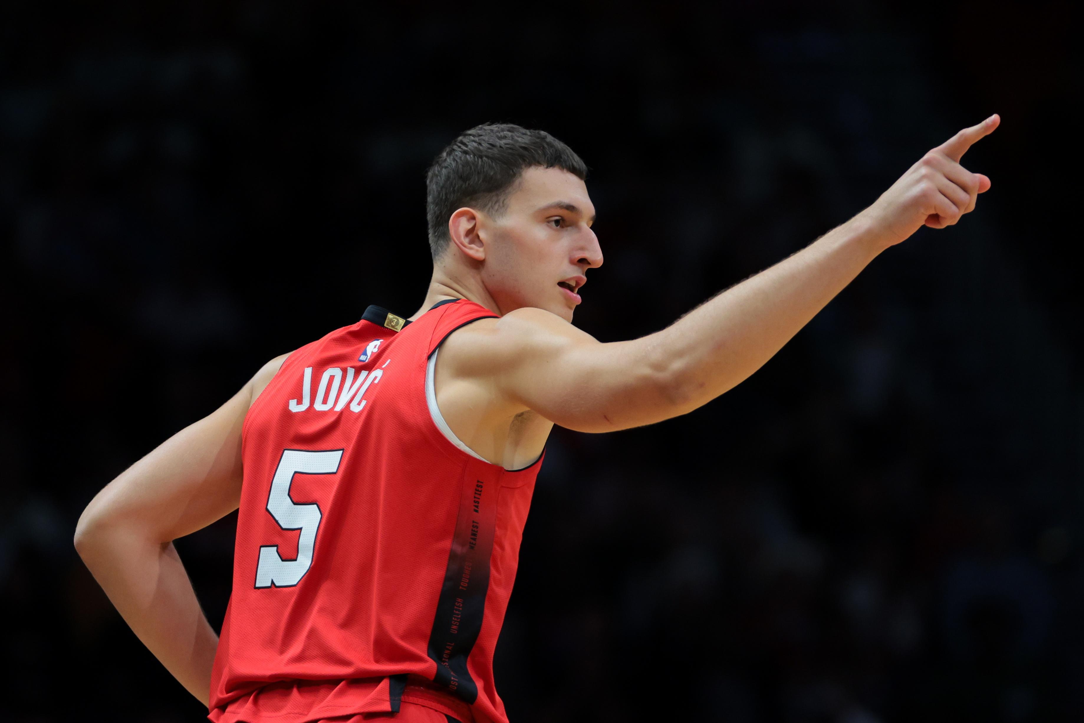 开云登录入口-约维奇：热火首次训练尤尔特塞文打爆了我 我怀疑自己是否适合NBA